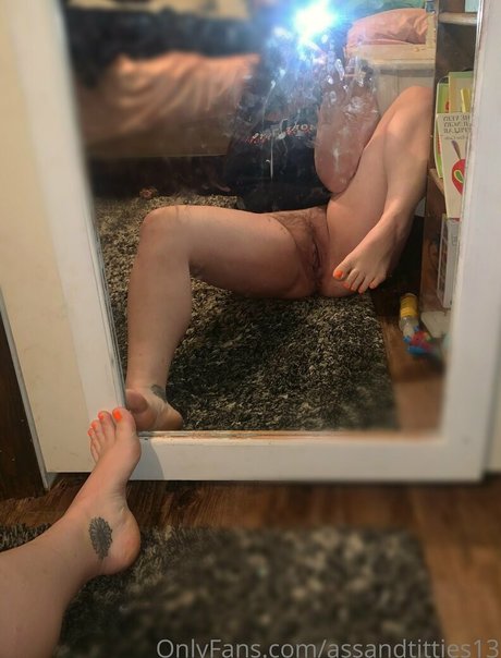 assandtitties13 star naked photos