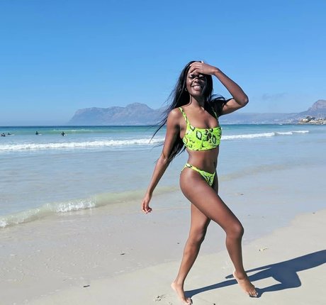 AJ Odudu xxx actress photos