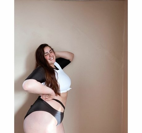 Jazminealeahh pornstar art img