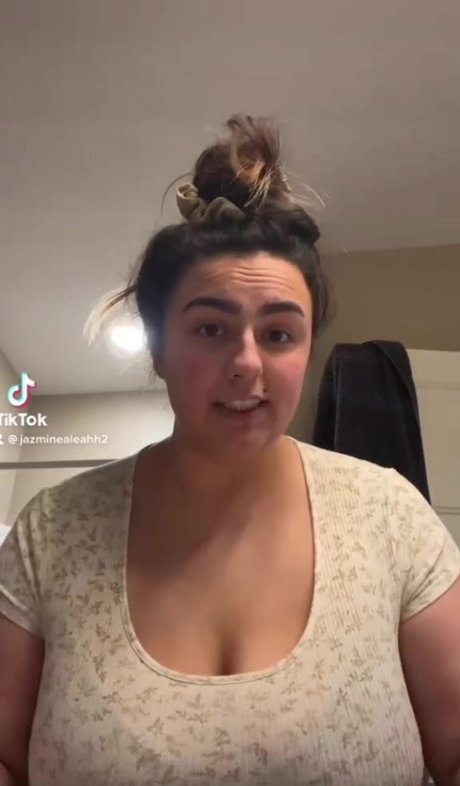 Jazminealeahh exclusive pornstar img
