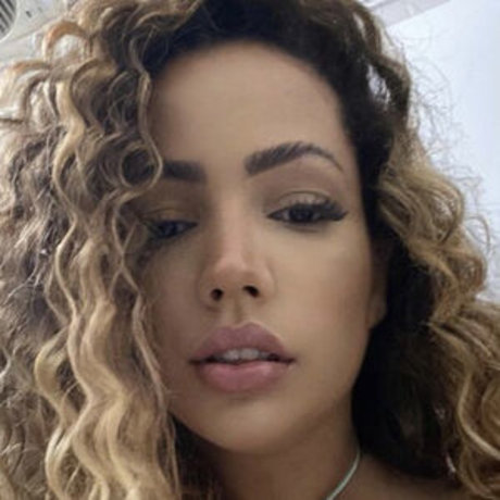 Steffany Lima nudes model pic