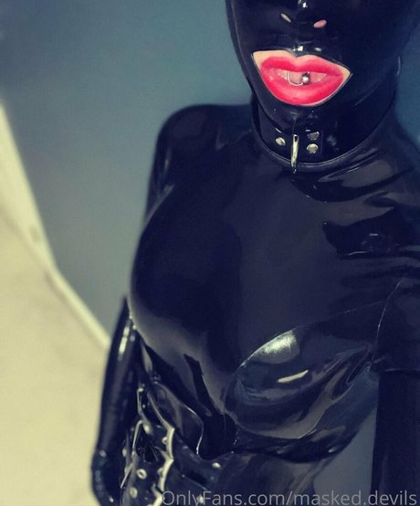masked devils pornographic actress pic