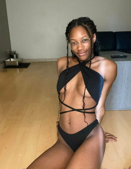 ebony sloppy onlyfans porno gallery