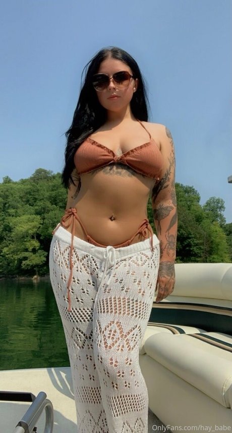 hay babe naked pornstar pic