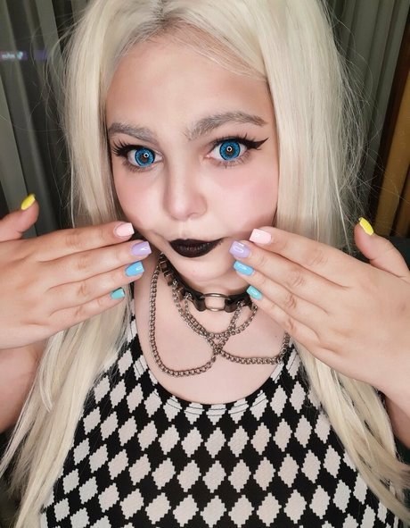 softbunnybun naked model pics
