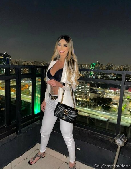 riosts star hot photo
