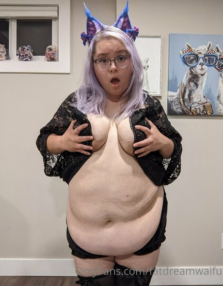 big tits blonde onlyfans sexy pics