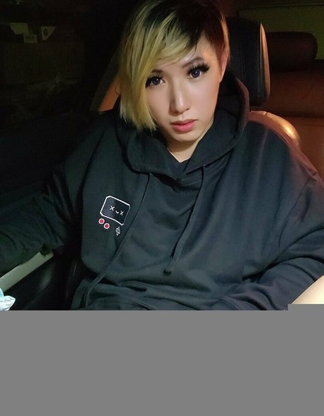 jessicaaoki sex model img