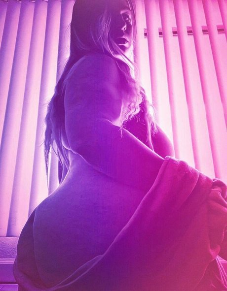 prison onlyfans art naked img
