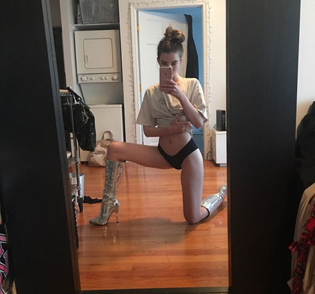 Ali Michael model nudes images