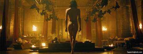 Sofia Boutella nudes actress pic