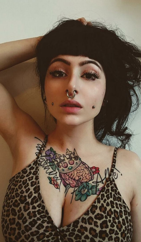 very skinny onlyfans sexy pic