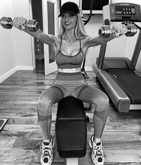Rosanna Davison model adult gallery