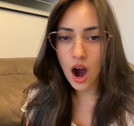 hlpamii nudes star pics