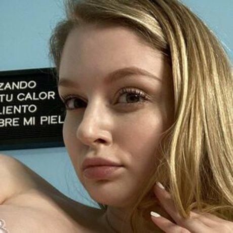 Bunny Colby star naked image