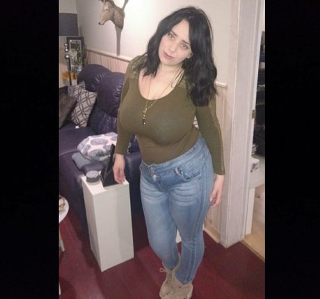 lartdanstoutessesformes model sexy pic