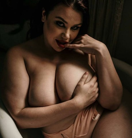 Ruby Roxx Model star xxx galleries