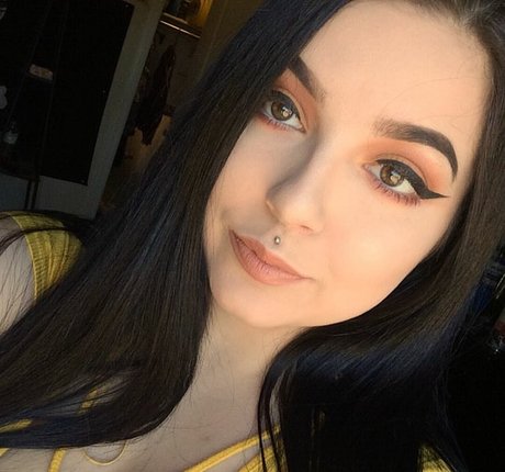 sex onlyfans beautiful img