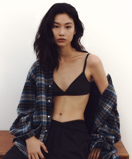 Jung Ho yeon naked star image