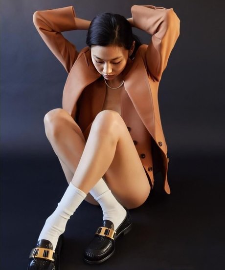 Jung Ho yeon pornstar nude pic