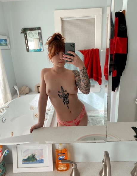 littlebootyjudy69 model naked picture
