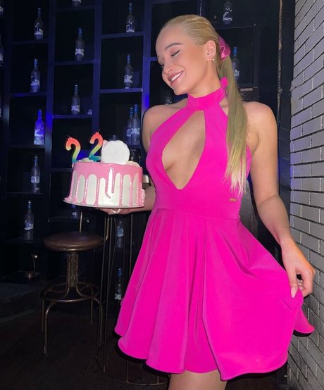 Elena Sofroni nudes star images