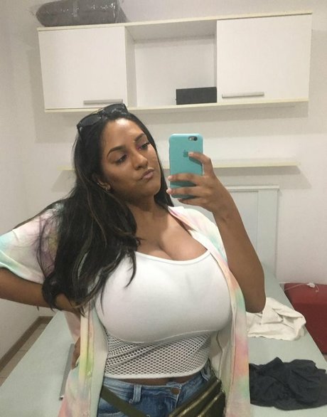 Sofia Mendonca model exclusive pics