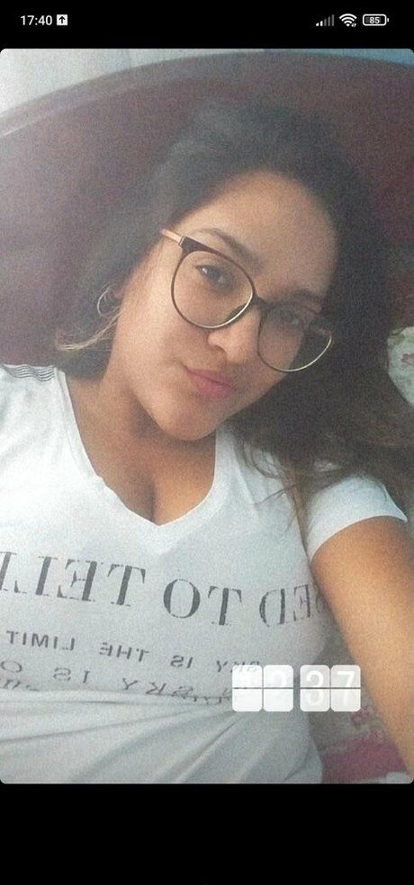 Sofia Mendonca star hot picture