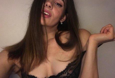 ginababybunnyvip erotic star picture