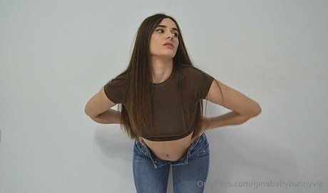 ginababybunnyvip pretty model galleries