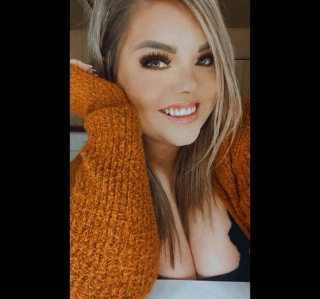 Lilly Zamora star hot archive