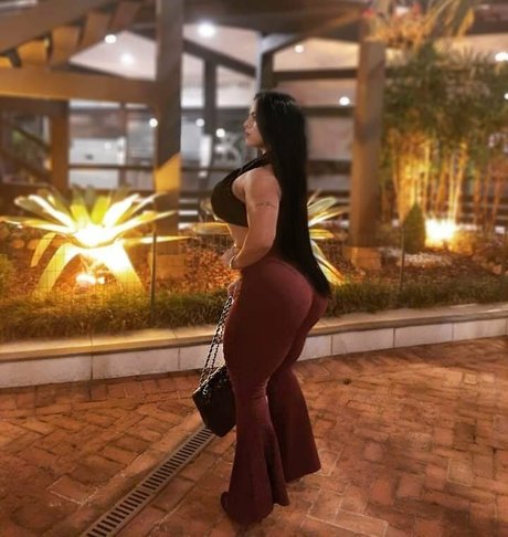 Feiticeira top profile image