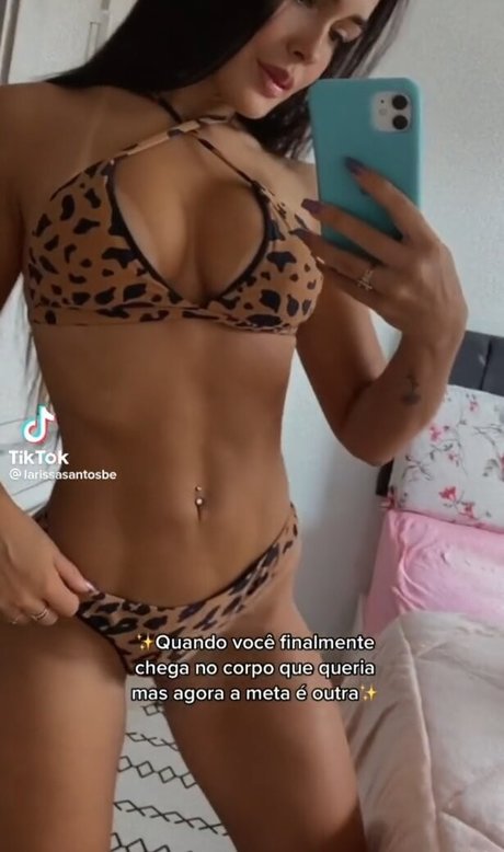 Todos BBBs model top photo