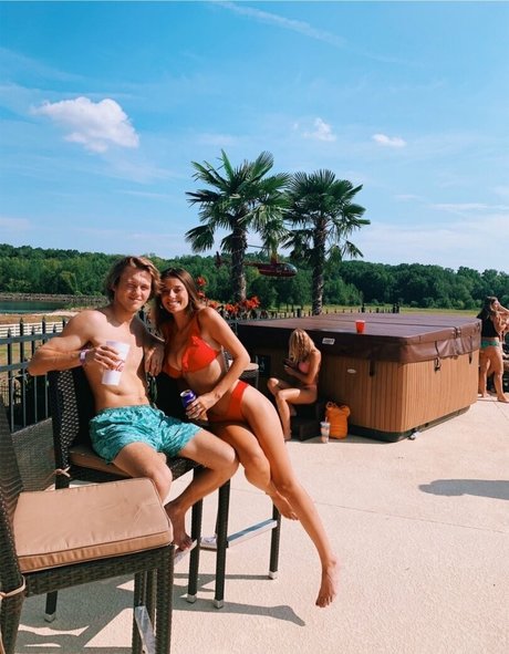 Maddie Hope free pornstar pic