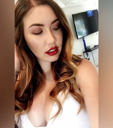 Jenna Ashley model perfect img