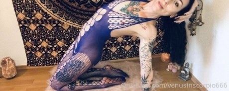 Mistress Elena ASMR pornstar top image