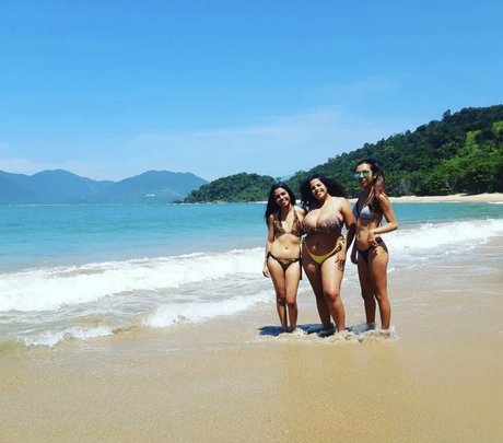 Mayla Coimbra sexy star galleries