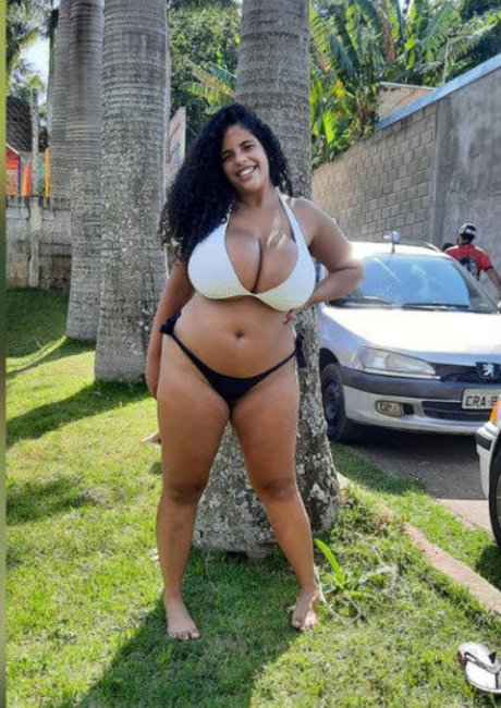 Mayla Coimbra star nudes pics