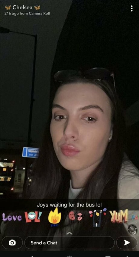 Chelsea Rowlinson nudes actress image