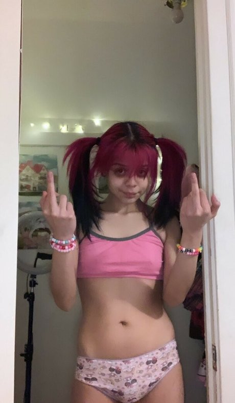 candyykillz star nudes photo