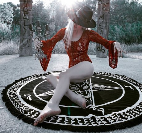 deathcandy model sex picture