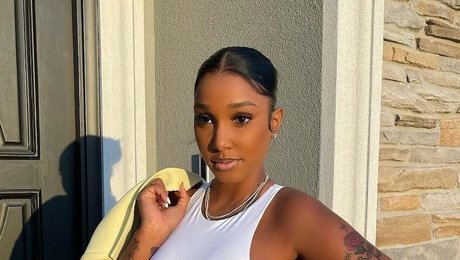 Realamarie pornstar free pictures