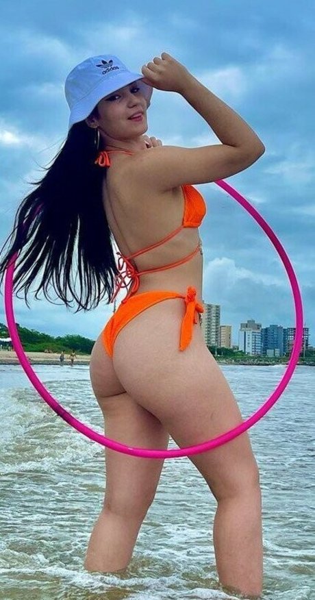 Mari Robattini model art picture