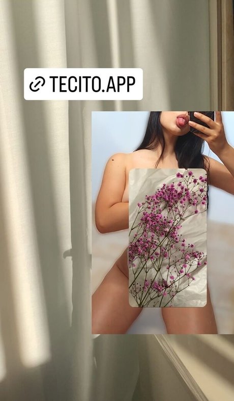 Tecito app hd model pic