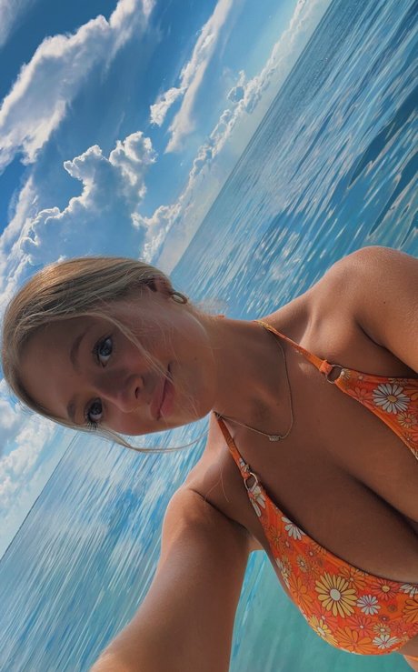Alina Fernandez star nice picture