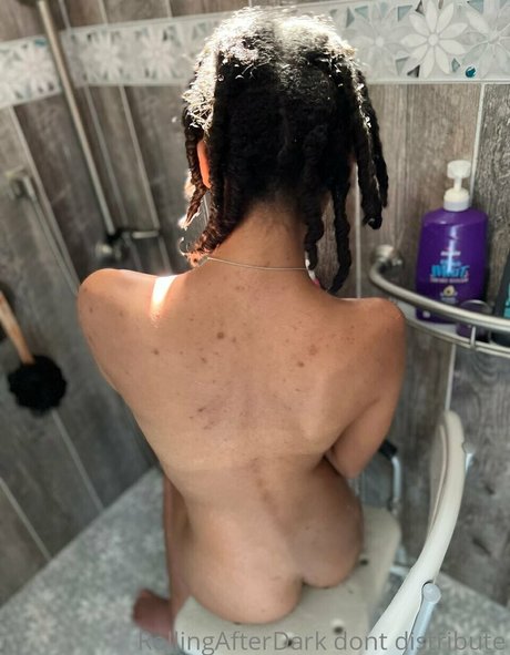 immarollwithit naked pornstar pic