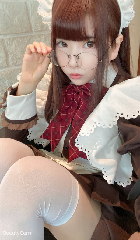 meru12sai sexy model images