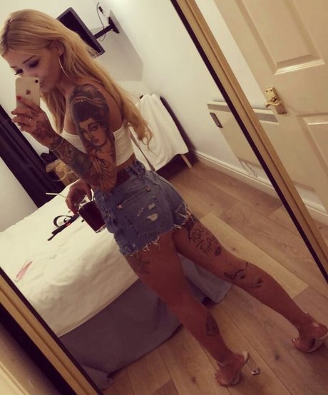Emma Jane Donald pornographic model gallery