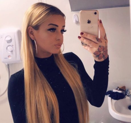 Emma Jane Donald porn star picture