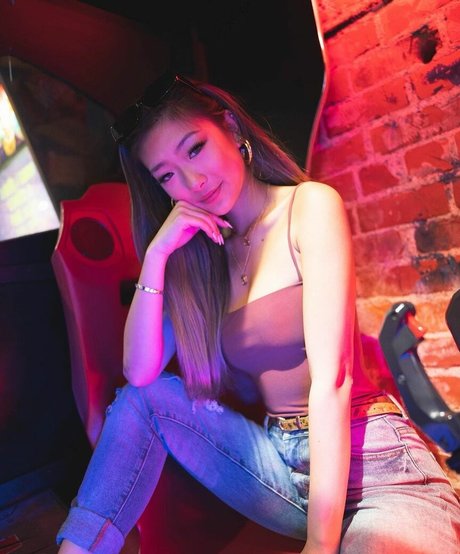 Gloriawuuu star nudes image
